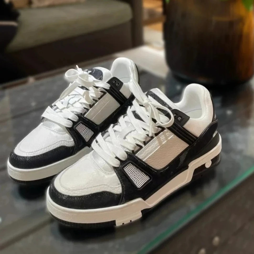 European Minimalist Luxurious Fashion Sports Shoes, Men's Low-top Casual Textured Printed Training Shoes, Unique Creative Denim Casual Shoes, Versatile Creative Women's Shoes, High-end Brand Platform Sports Shoes.