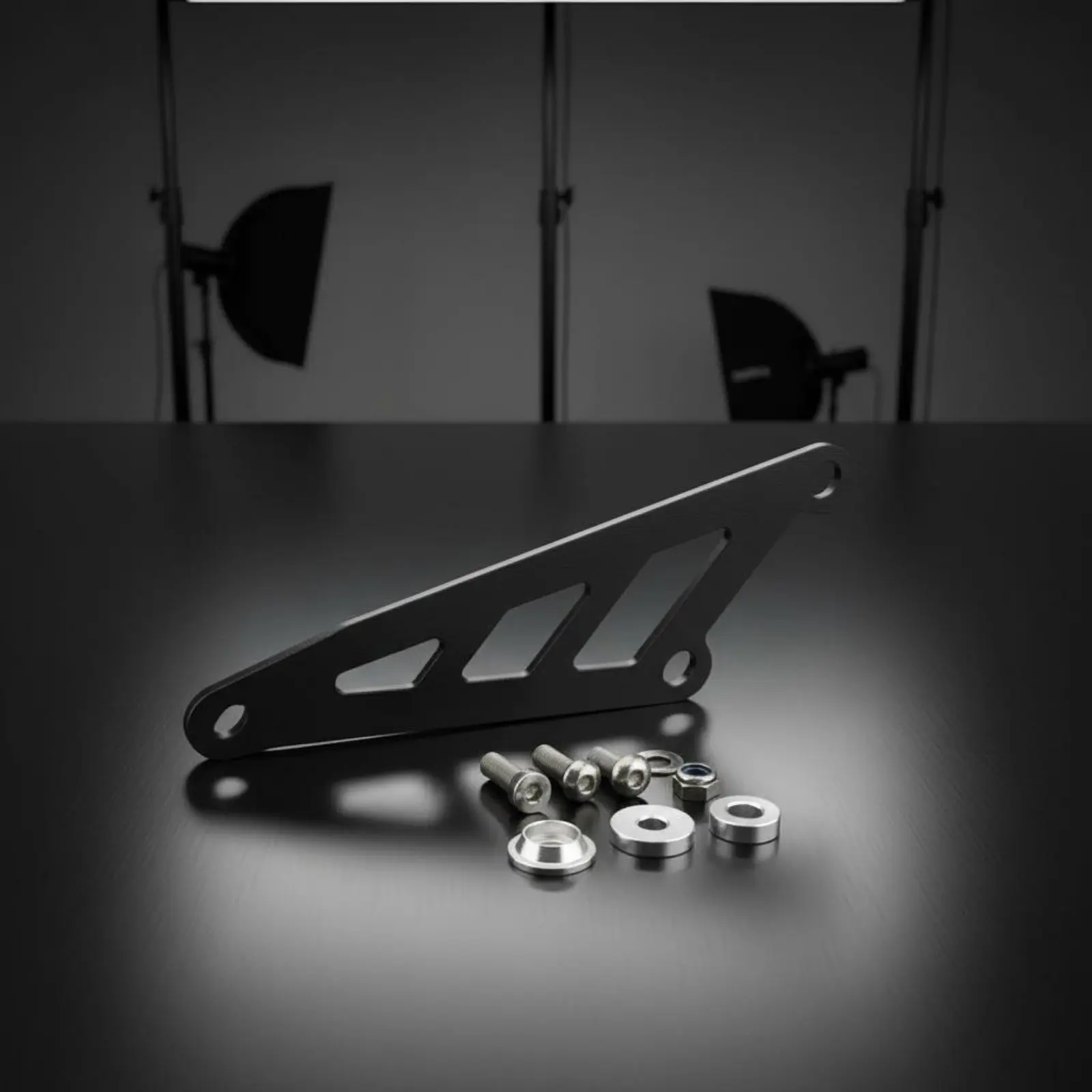 Motorcycle Exhaust Bracket Long-Lasting Aluminum Exhaust Pipe Support Bracket Motorcycle Tailpipe Hanger Lightweight Design