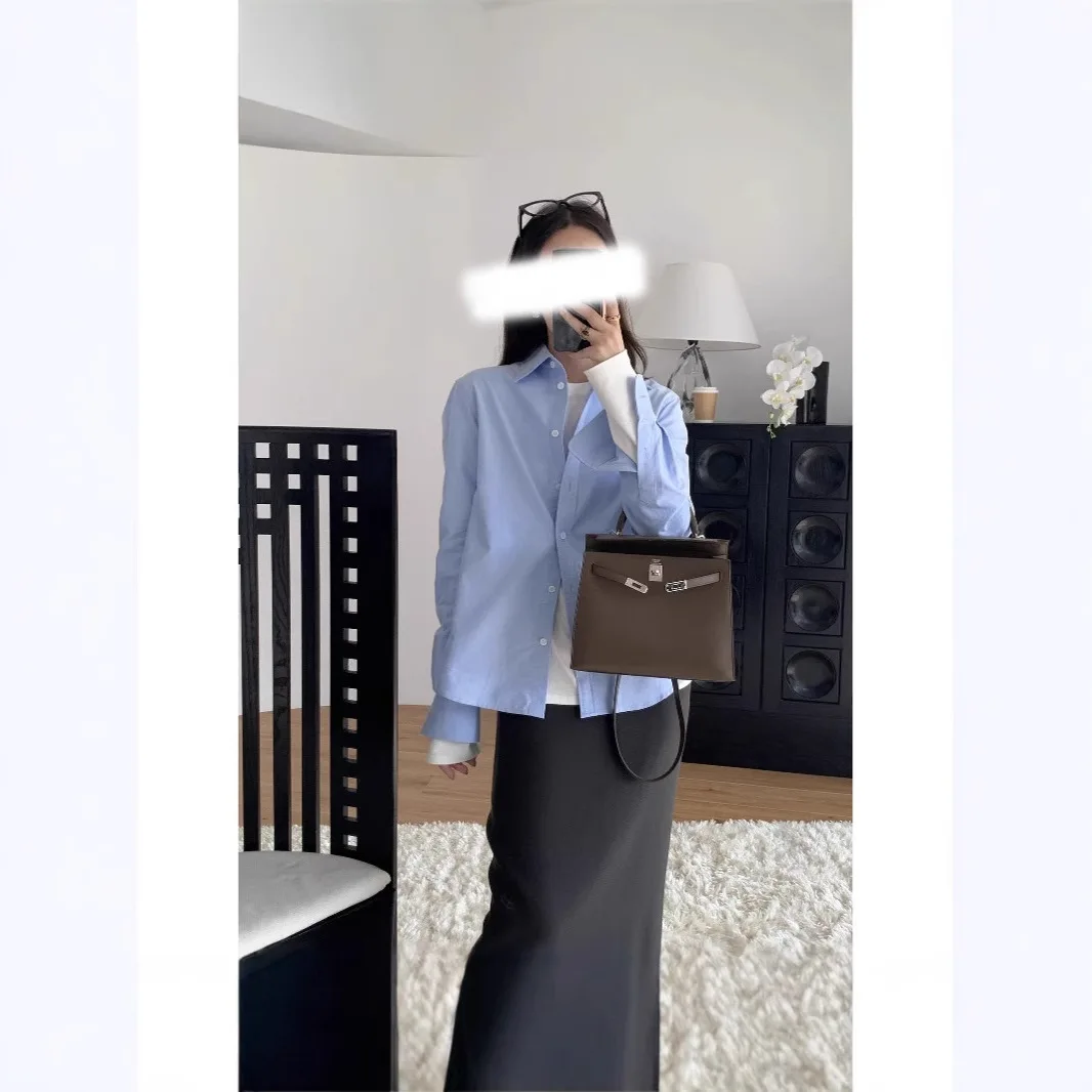 ヴィンテージ風レギュラーフィットシャツ アカデミックシック オールシーズンブラウス 多色展開 オフィスウェアトップ