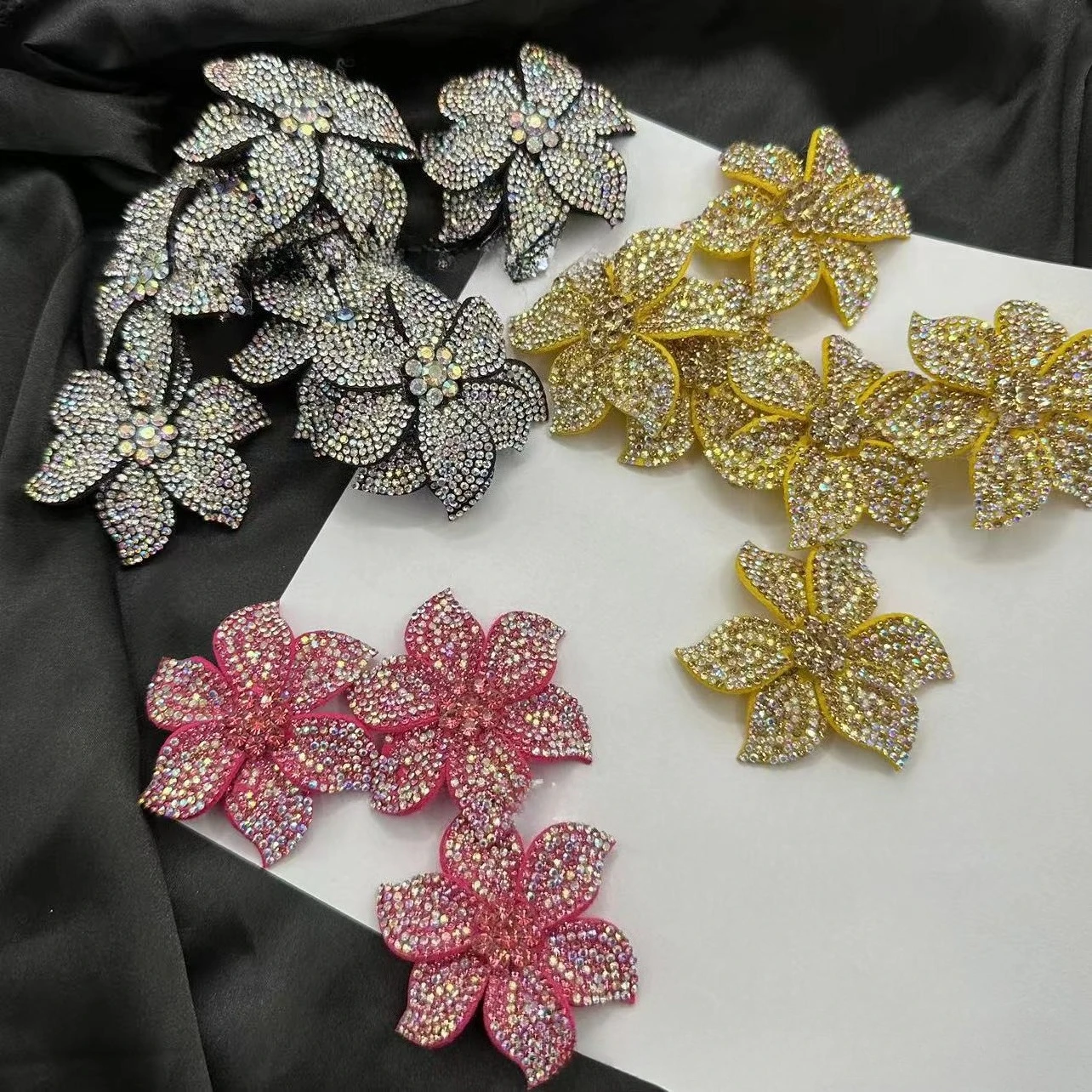 6CM Rhinestone Flower Applique Sparkling Fabrics for Women's Jewelry Pin High-end Dress Chest Flower Wedding Party DIY Craft