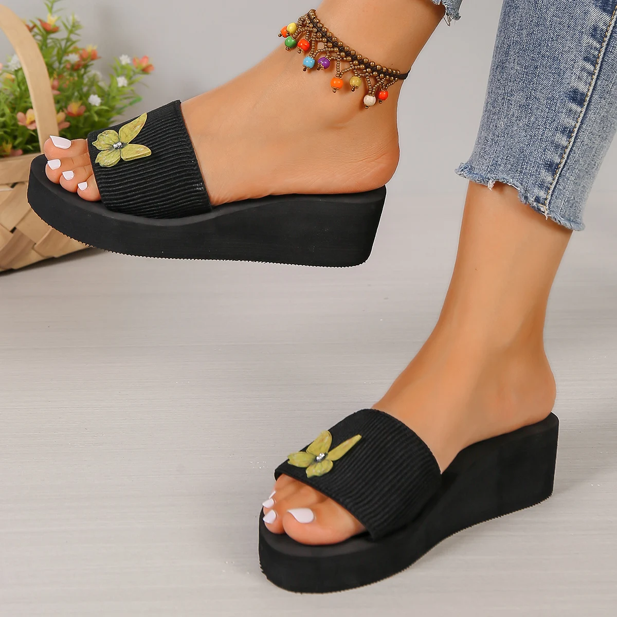 5 cm hohe, schlichte Sandalen mit Riemen in reiner Farbe, Damen-Sommer-Slipper, bequemes Schuhwerk, elegantes Design – Detail 2