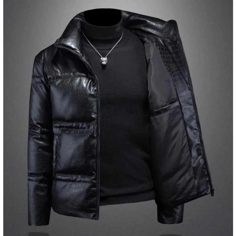 Cappotto invernale Parka corto sottile lucido Nuovi uomini Piumino d'anatra bianco Addensare caldo capispalla giovanile Cappotto di tendenza bello