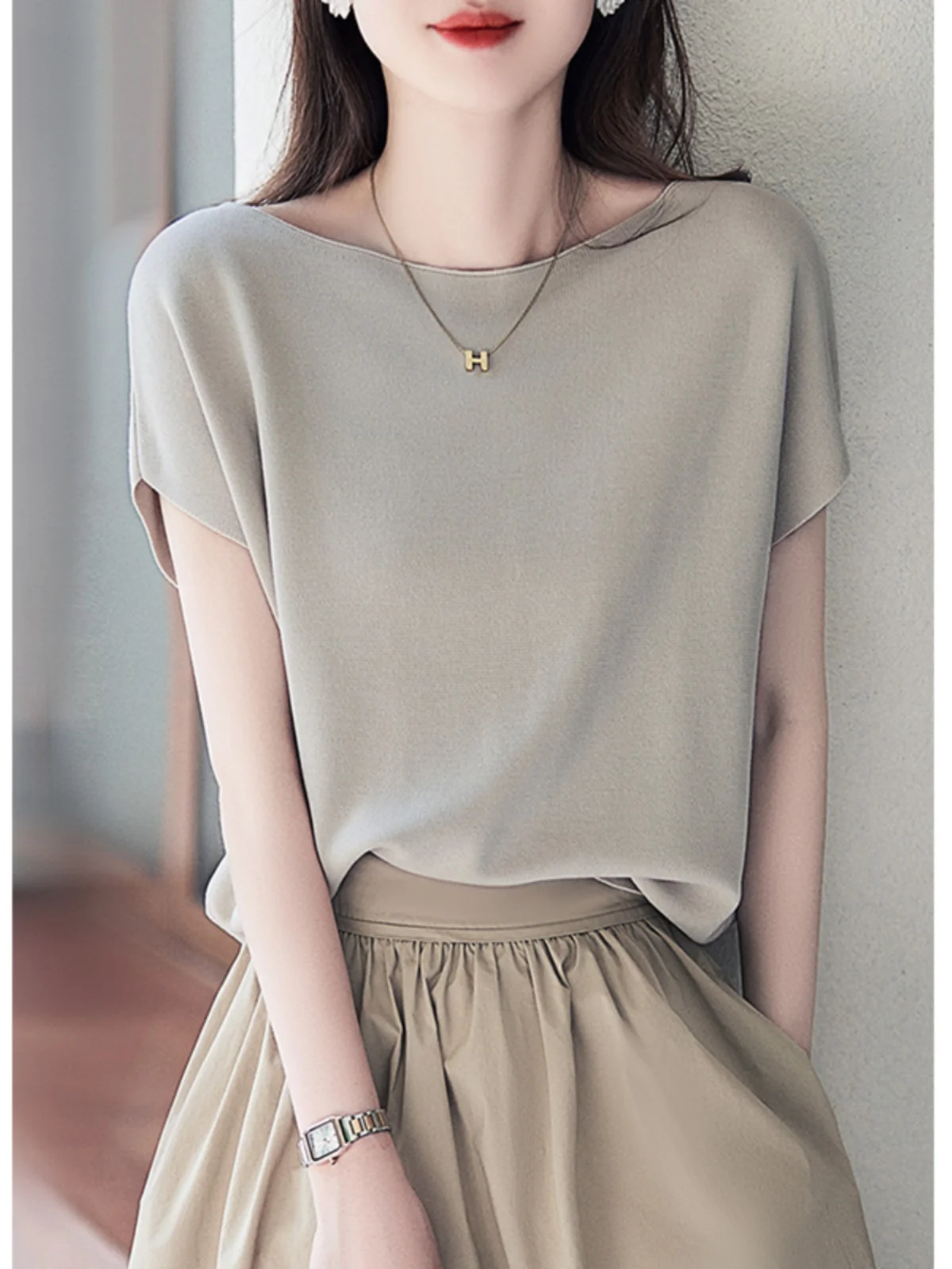 Camiseta holgada de punto de seda helada de manga corta para mujer, estilo coreano, corte recto, top de verano, camisa informal de marca Outlet
