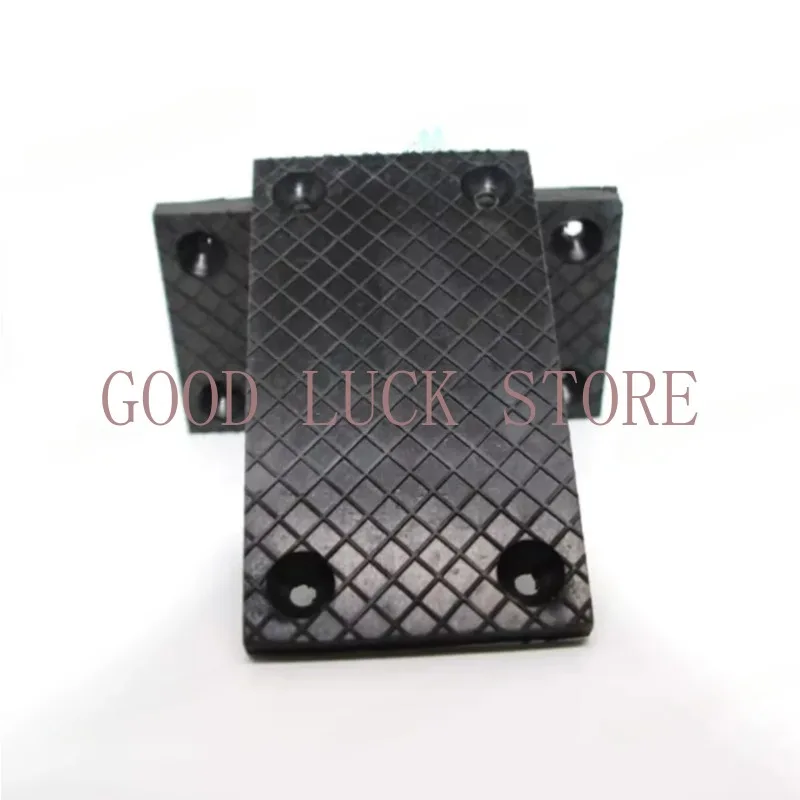 

4 шт./компл. универсальные квадратные резиновые накладки на подлокотники, подъемная накладка, резиновая накладка на руку для автоподъемника, автомобиля, грузовика, подъемник, аксессуары для ремонта автомобиля