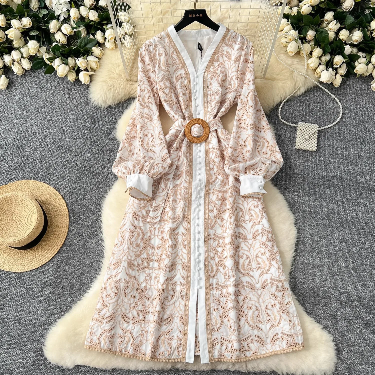 

Runway Designer Crochet Lace Hollow Out Embroidery Dress Women's V-Neck Long Sleeve Slim Waist Belt Casual Party Midi Vestidos