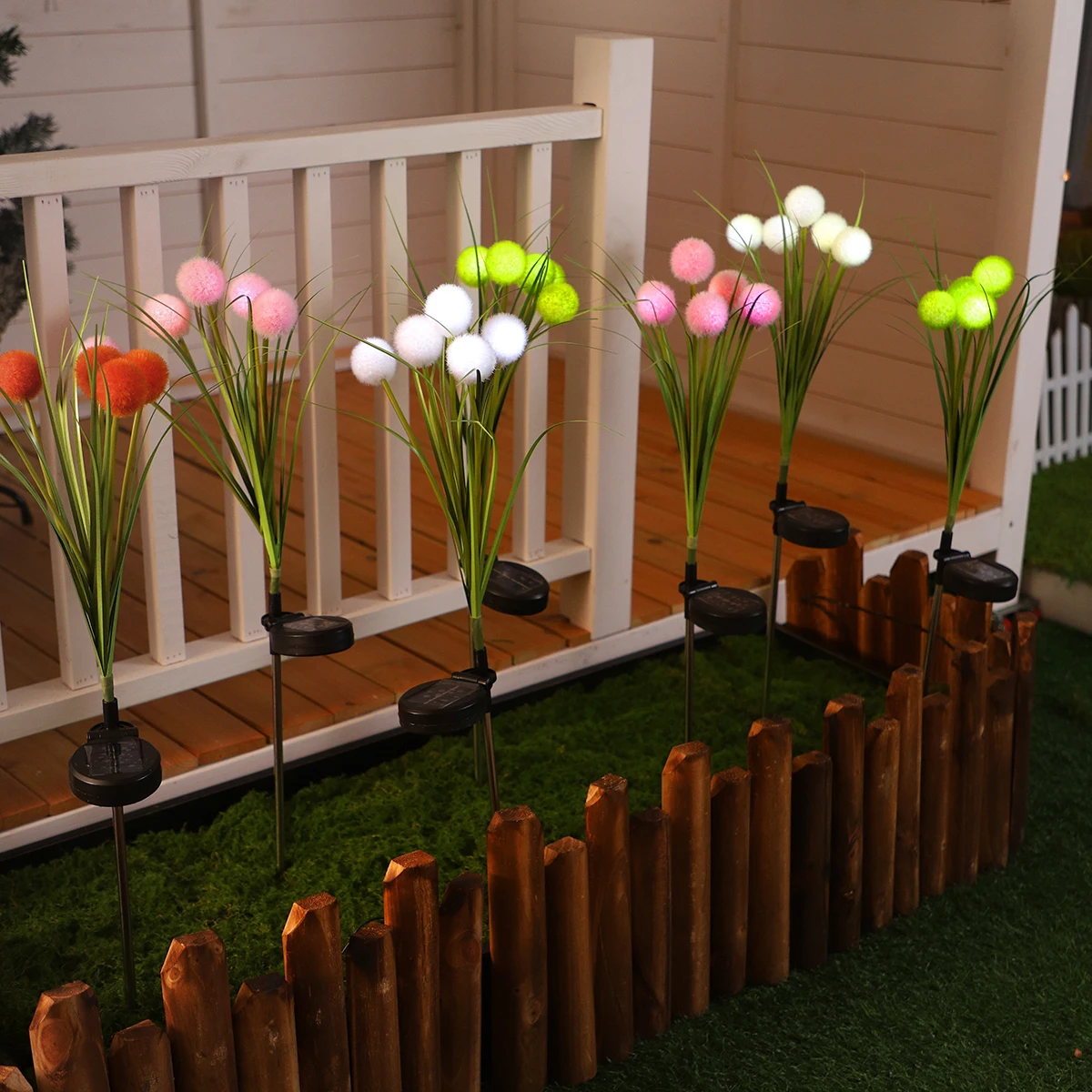 

Solar wool ball lights and outdoor villa lights are suitable for garden, courtyard, balcony, and wedding decoration