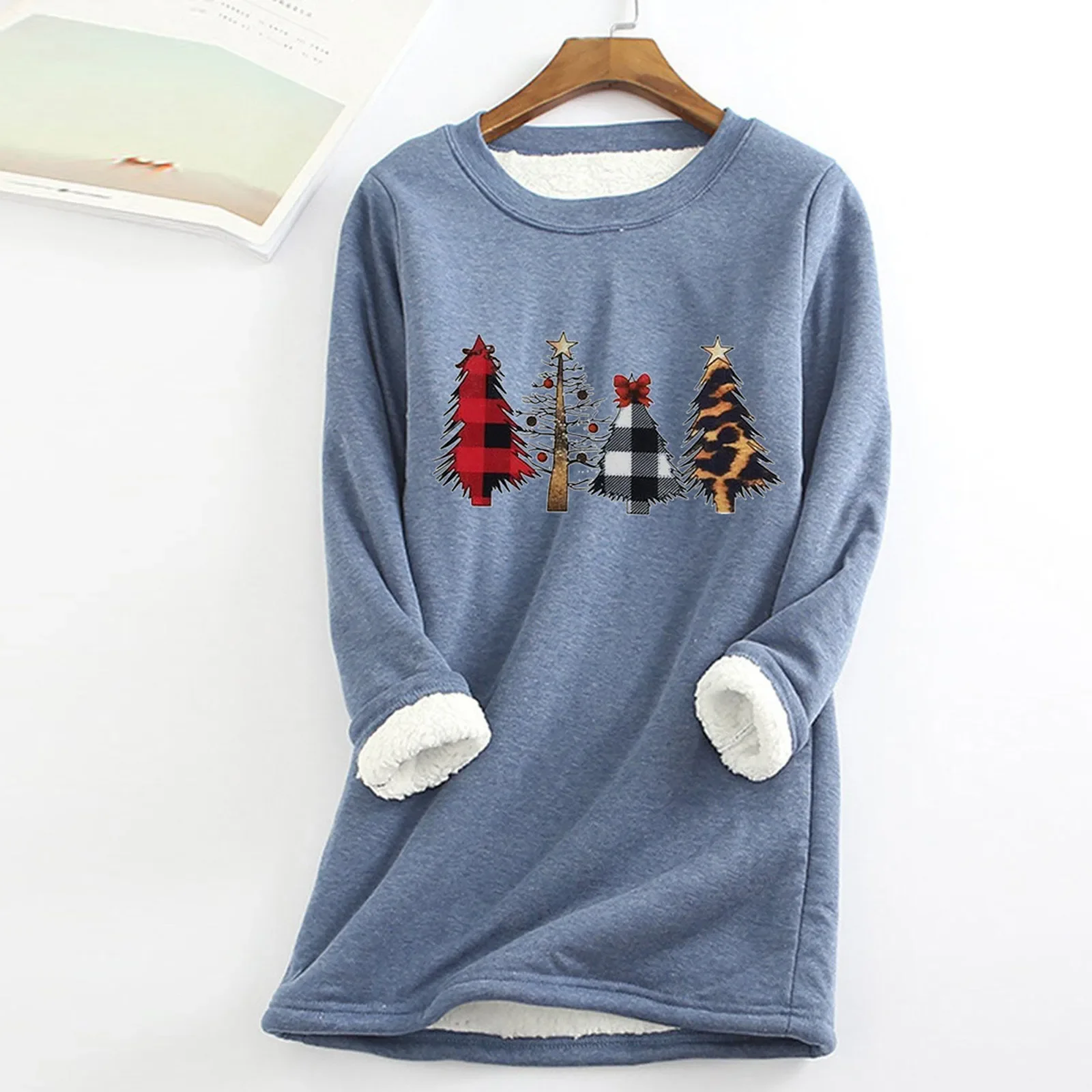 Women Fleece Sweatshirt Christmas Print Gray Autumn and Winter Velvet Warm O-neck Top Female Casual Warm Womens Winter Sweaters