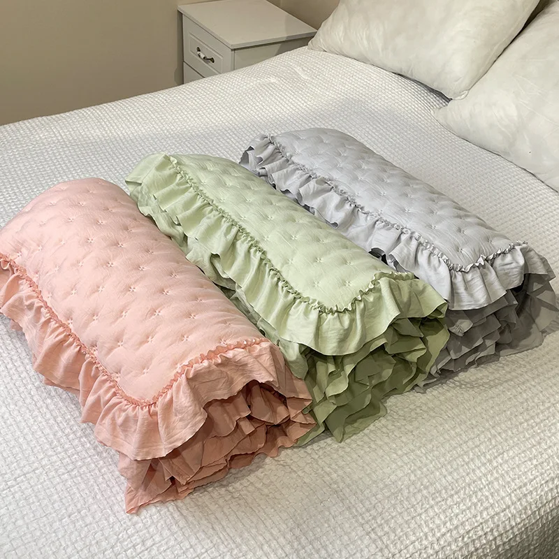 Ultra Soft Washed Brushed Summer Quilt 150x200cm 1-Piece Bedspread with Ultrasonic Embossed Lace Trim, INS Bedding Cover CHAUSUB