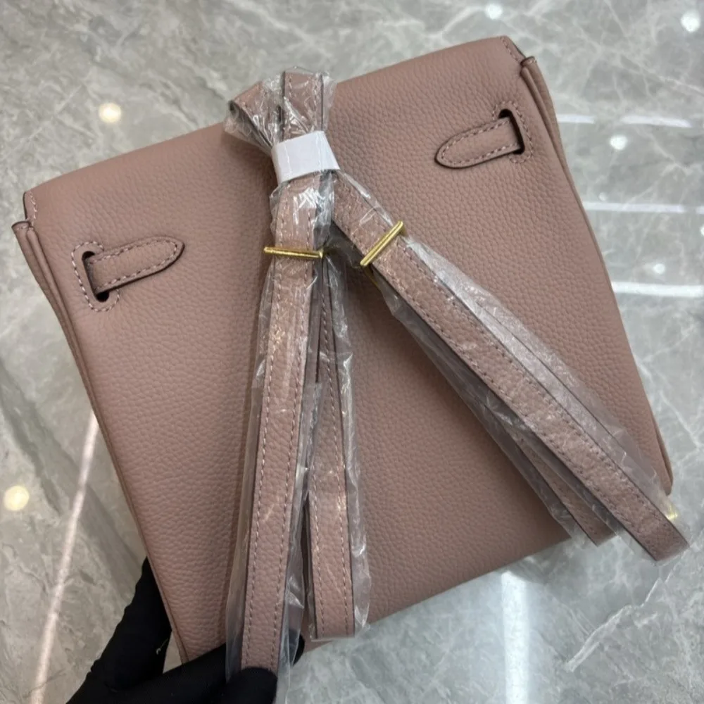 

2026 New Leather Women's Bag First Layer Cowhide Backpack Lightweight Small Backpack Large Capacity Casual Versatile Fashion