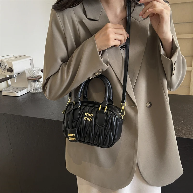 

Элегантная женская сумка через плечо, кошелек высокого качества, женская сумка через плечо с ремешком-цепочкой, женская маленькая квадратная сумка на молнии