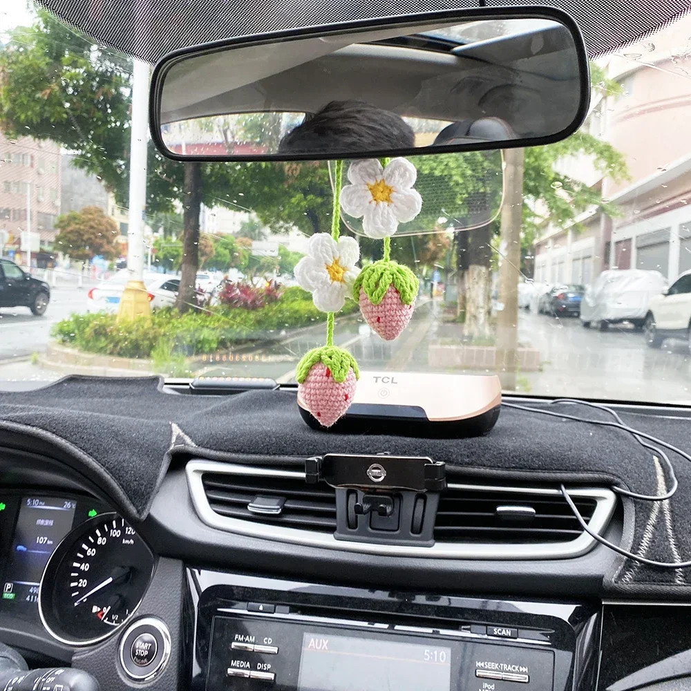 Car decoration crochet strawberry car trailer interior rearview mirror decoration super cute strawberry fruit decoration