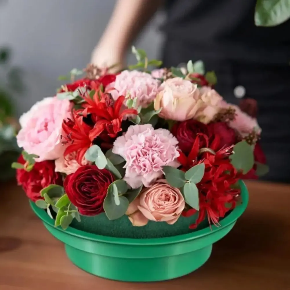 Round Floral Foam With Bowl High Quality Green Soft Wet Foam Mud Tray Lightweight DIY Flower Arrangement Kit