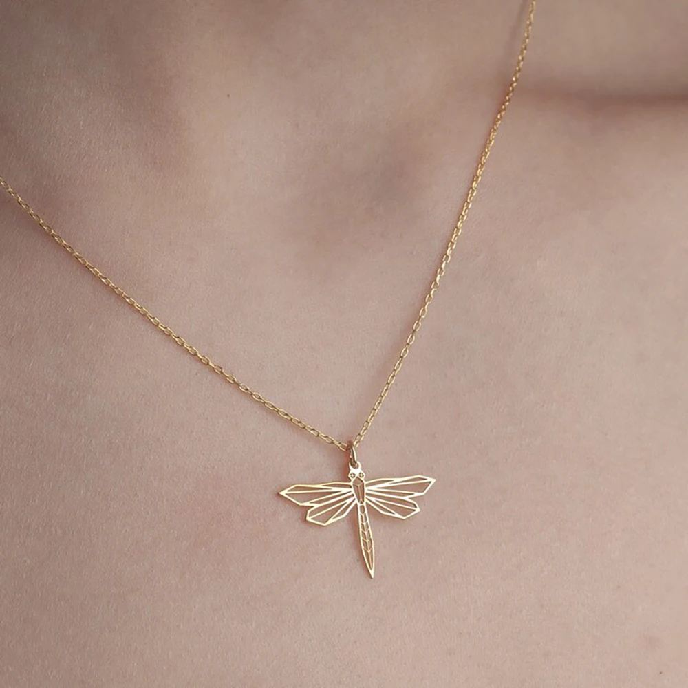 Dragonfly Pendant - Stainless Steel Material - Simple Chain - Exquisite Jewelry for Girlfriend or Mother