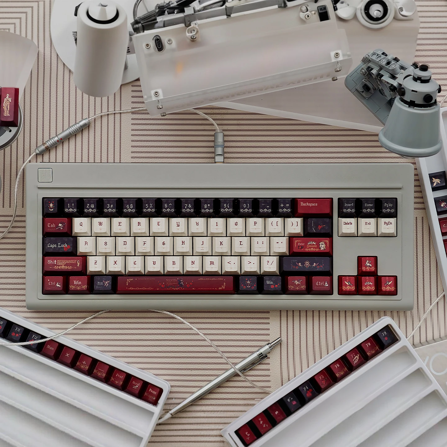 URE Crown of Thorns Theme Keycaps Metallic Pearlescent PBT Dye-Sub Keycaps Retro Wine Red Keycaps For Switch Mechanical Keyboard