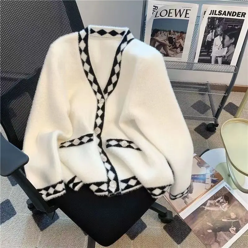 V-neck Knitting Cardigan Coat Women Autumn Winter Simplicity Office Lady Solid Color Sweater Fashion All-match Knitwear Tops