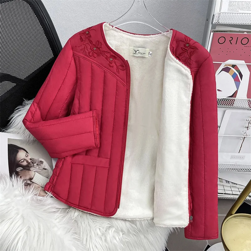 أسفل أسفل معطف سترات المرأة الجديدة الخريف الشتاء منتصف العمر المسنين الدافئة القطن وسادة مبطنة المخملية بطانة قصيرة أبلى السيدات #5