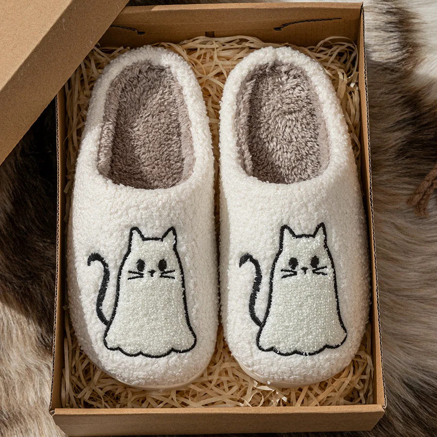 Fashion Cute Line Cat Exquisite Women's Slippers Embroidery Winter Indoor Warm Soft Sole Comfy Bedroom Couple Home Shoes