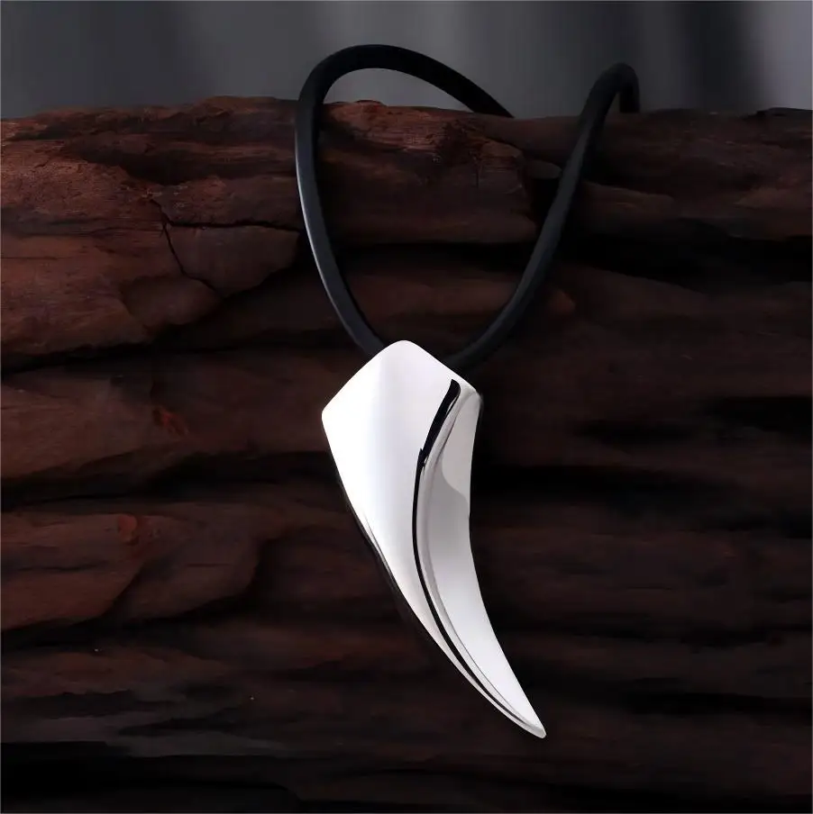 Stainless steel never fade spike wolf teeth design men necklace for father gift