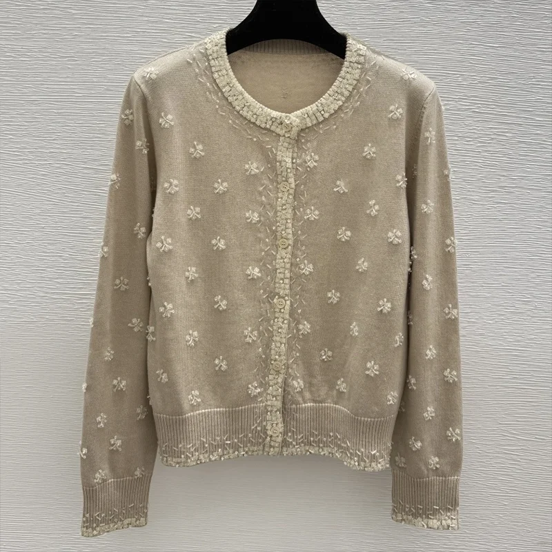 

Высококачественный элегантный женский кардиган в стиле ретро с трехмерной вышивкой и бисером по краям 251102281