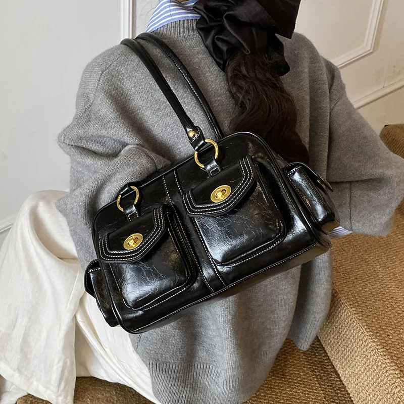 حقيبة كتف نسائية جديدة ذات سعة كبيرة وسادة للتنقل حقائب يد للسيدات عالية الجودة غير رسمية بجيوب متعددة حقيبة يد محمولة بولسا