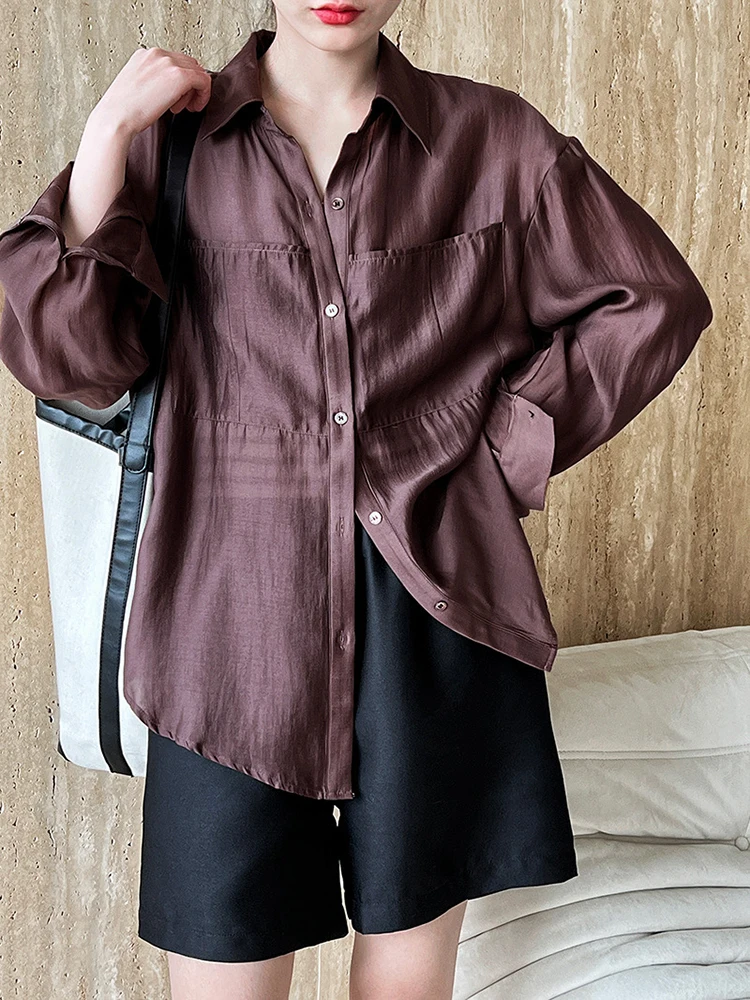 [EAM] Women Brown Thin Pocket Perspective Big Size Blouse New Lapel Long Sleeve Shirt Fashion Tide Spring Summer 2024 1DH5442