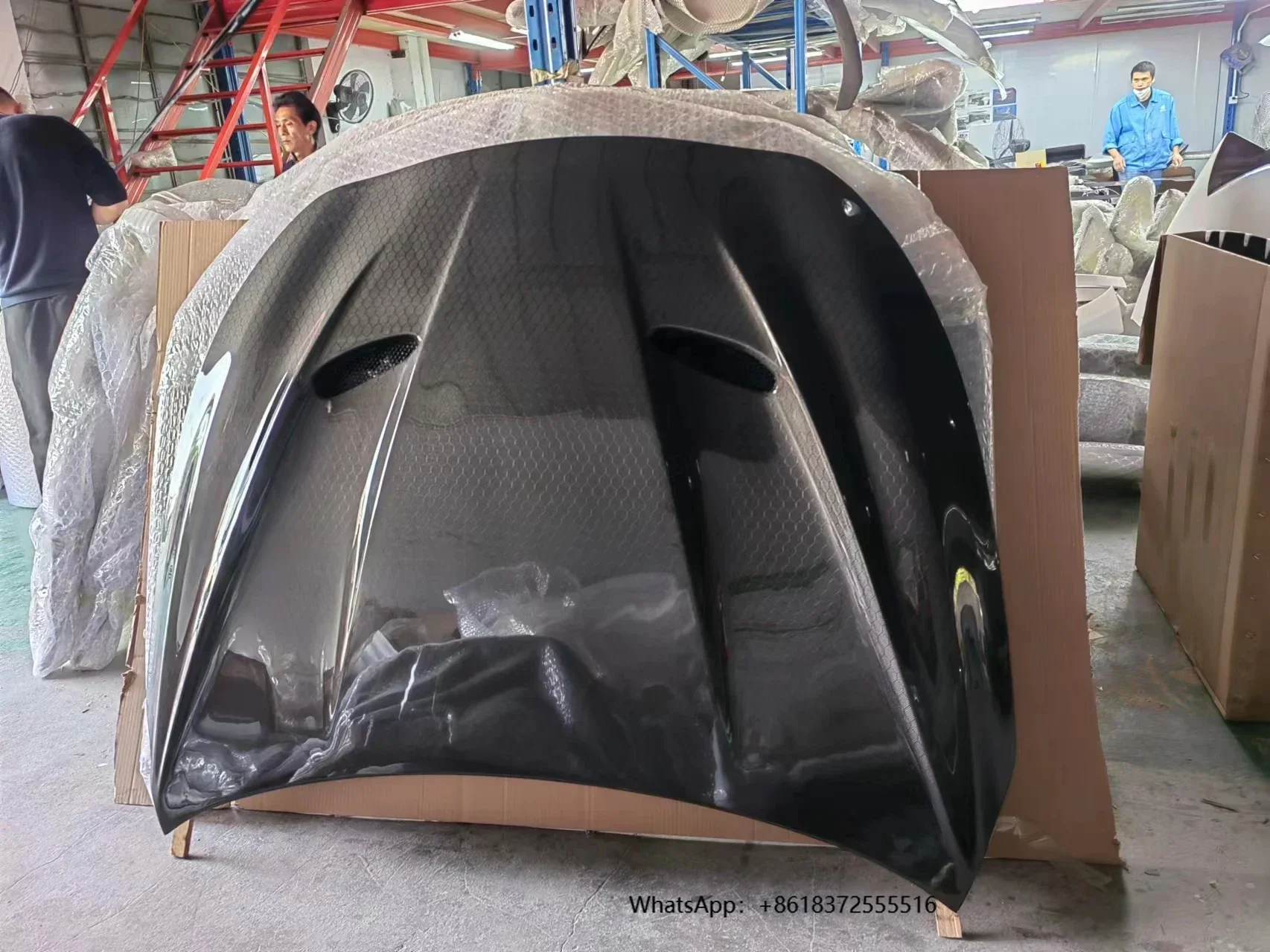 

daCarbon Fiber Vented Hood for Infiniti Q60 Carbon Bonnet