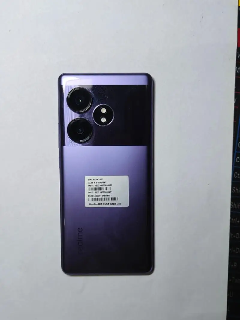 Realme GT Neo6 5g 6.78 بوصة 2780x1264px CPU Qualcomm Snapdragon 8S Gen3 50MP + 32MP كاميرا 5500mAh هاتف مستعمل