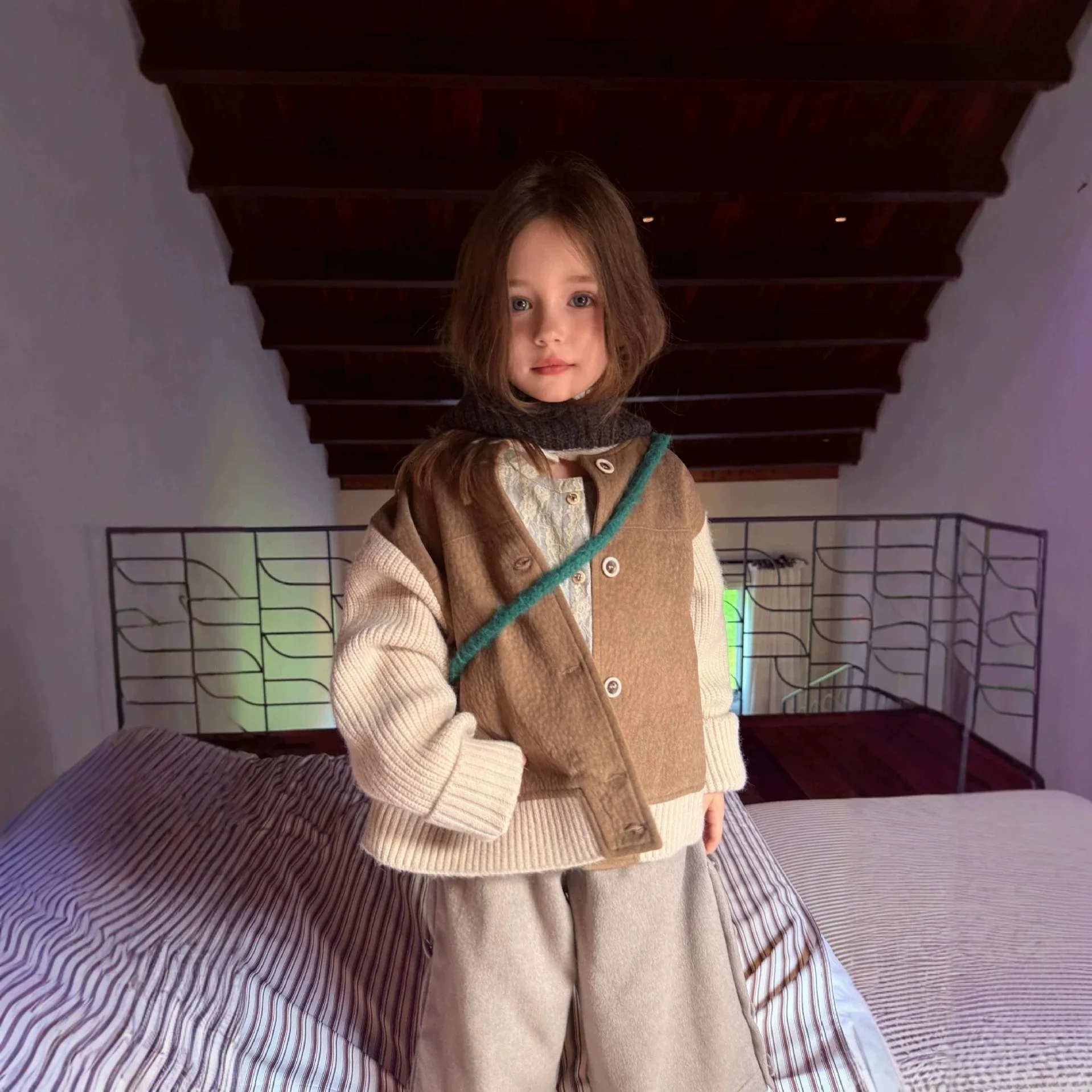 Girls' Coat 2026 Spring and Autumn New Children's Clothing Korean Style Girl Baby Senior Sense Retro Foreign Style Splicing Coat