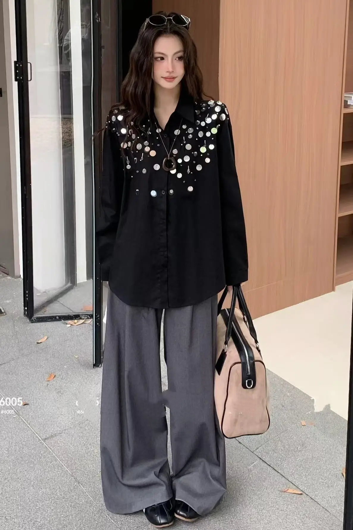 เสื้อผ้าผู้หญิง ดีไซน์หรูหรา ตกแต่งเลื่อม ปักลาย ผ้าฝ้าย แขนยาว สำหรับฤดูใบไม้ผลิและฤดูใบไม้ร่วง