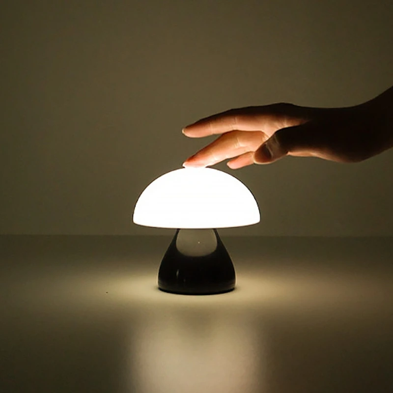 ABKP-Luce notturna Luce a fungo Lampada da paletta Lampada da comodino per camera da letto Lampada da tavolo Luce bianca calda Luce d'atmosfera