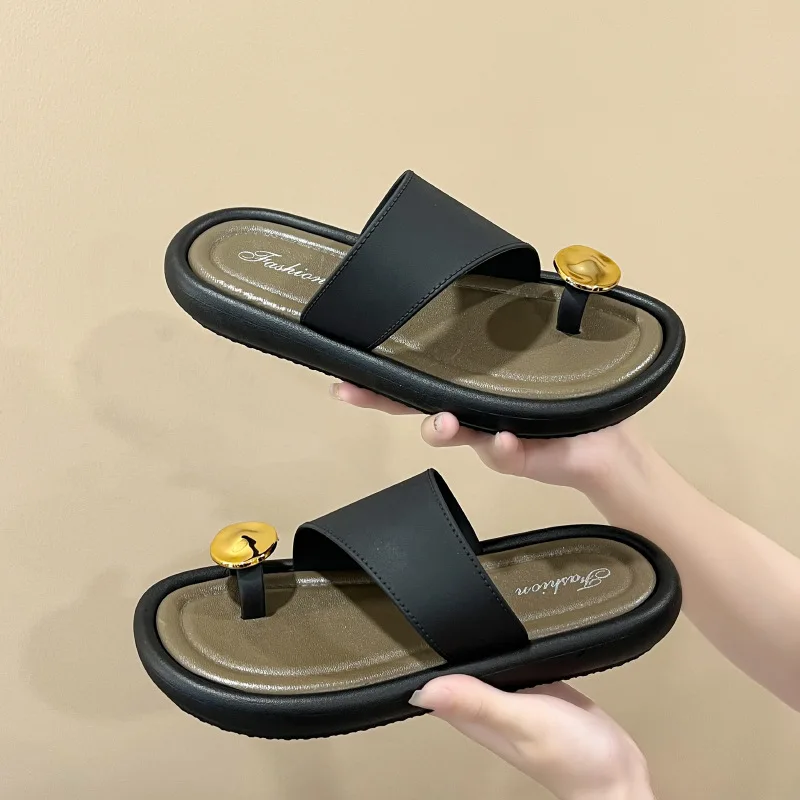 

Женские шлепанцы, летняя модная уличная одежда, 202, универсальные повседневные пляжные тапочки на плоской подошве с застежкой на носок, элитные пляжные женские сандалии