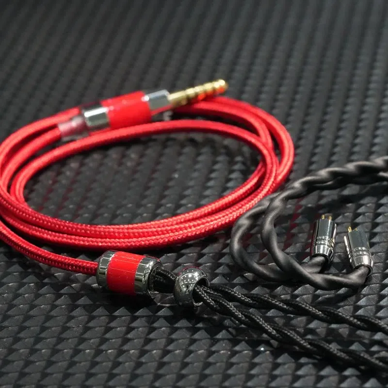 XINHS XH71 Red + Black Cotton Yarn OCC + Silver-Plated Copper Hybrid IEM Cable 3.5MM / 4.4MM / 0.78 2PIN/IE900/MMCX