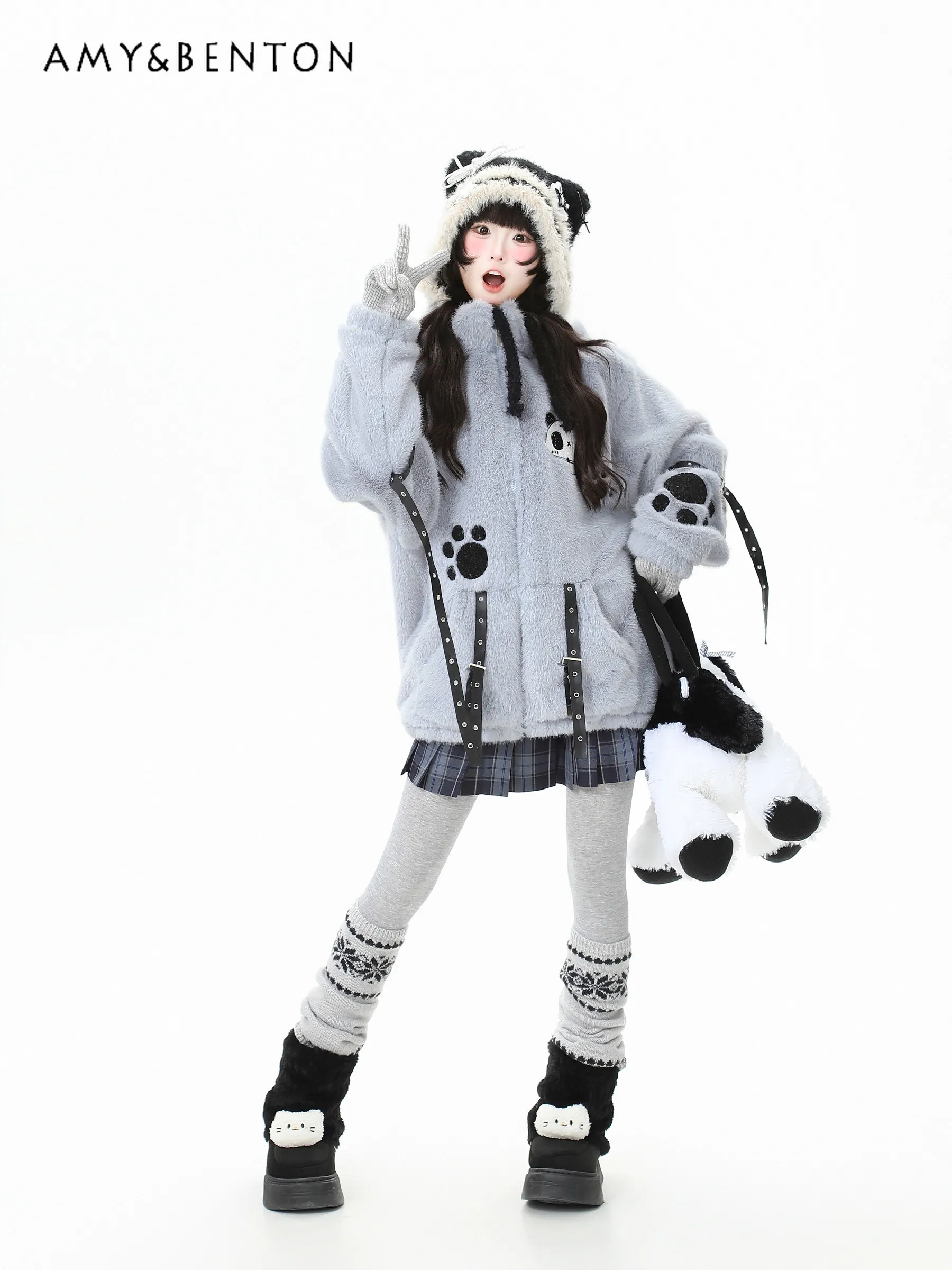 

Осень-зима, новая серая, синяя свободная повседневная плюшевая куртка с капюшоном и милым медведем, черная короткая плиссированная юбка