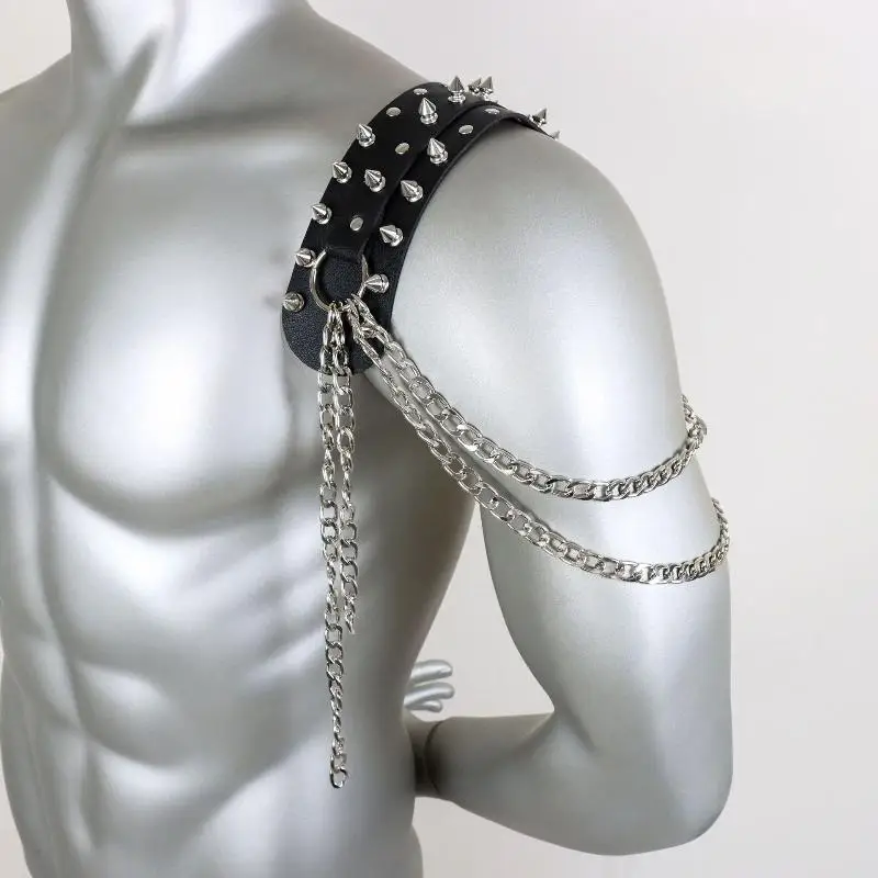 Armadura de ombro de couro unissex com detalhes de rebite – acessório de ombro de metal com borla de corrente para moda punk e gótica