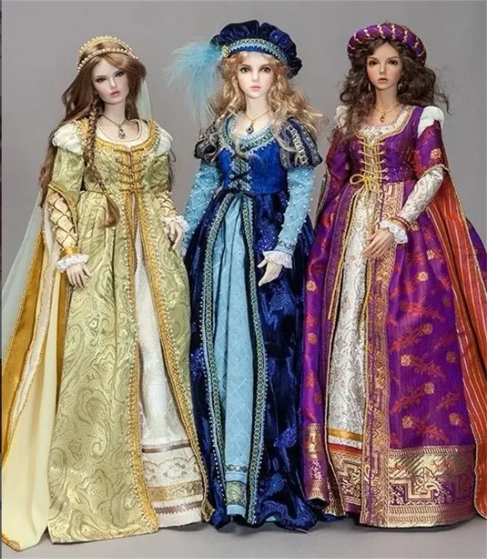 Historisches mittelalterliches italienisches Renaissance-Kostümkleid mit königlicher Hofkönigin, märchenhaftes Prinzessin-Hochzeitsabend-Abschlussballkleid, Ballkleid