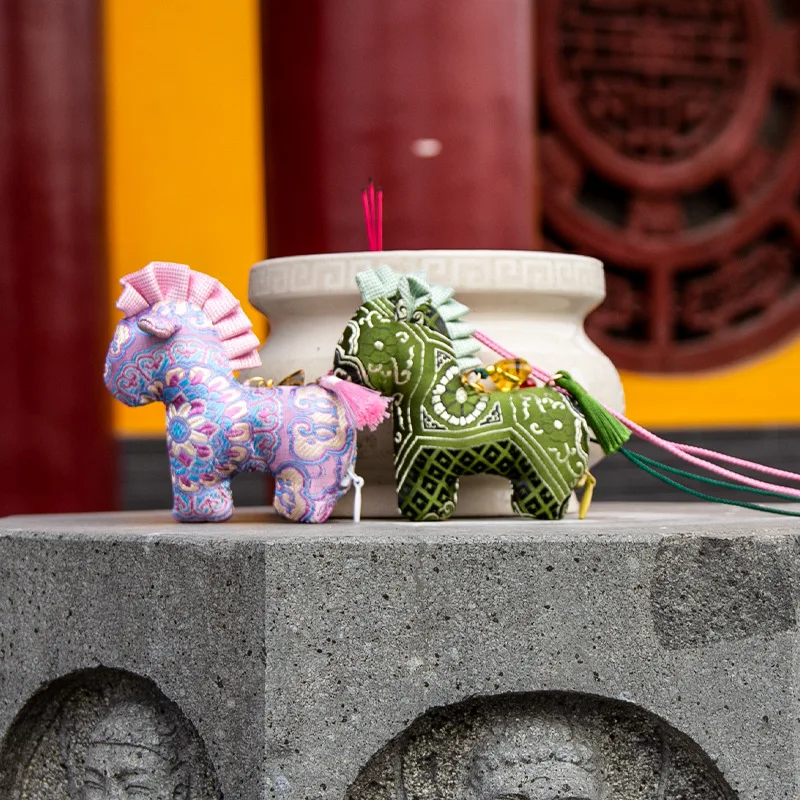 

Cultural Creative Year of the Horse Sachet Pouch Refillable Spices Imitation Song Brocade Gift Wholesale
