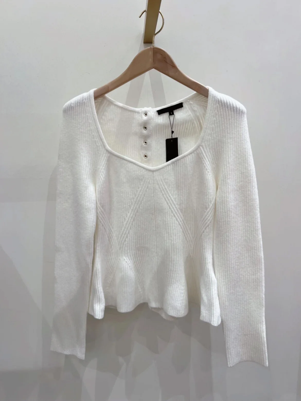 

Heidd M Home 2025 Autumn Winter Ba Metal Bule White Slim Long Sve Knitted Sweater Women's Faion Casual Cotton Sweater