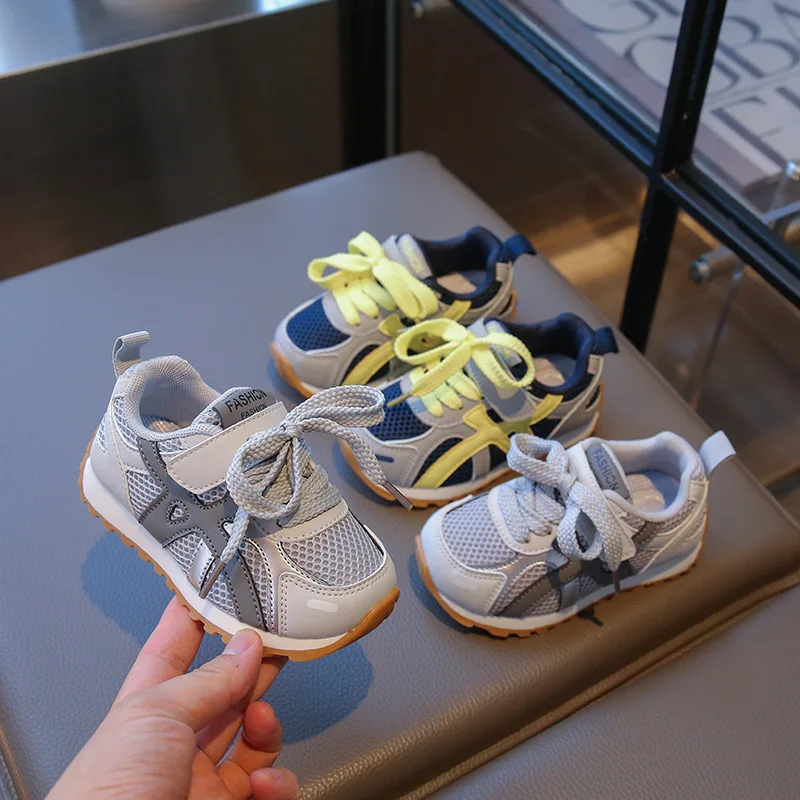 

2025 Children's Sneakers Kids Fashion Design Three Colors Non-slip Casual Shoes for Boys Girls Breathable Toddler Outdoor Shoes