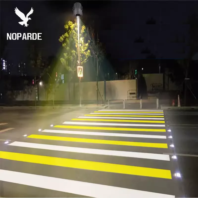 Zebra crossing projection lamp forklift zebra crossing pedestrian passage warning workshop safety industrial spotlight