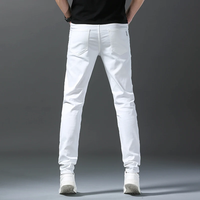سروال رصاص بقصة ضيقة للرجال ذو علامة تجارية 98% قطن قابل للتمدد مريح جينز أبيض أنيق سروال رصاص مستقيم