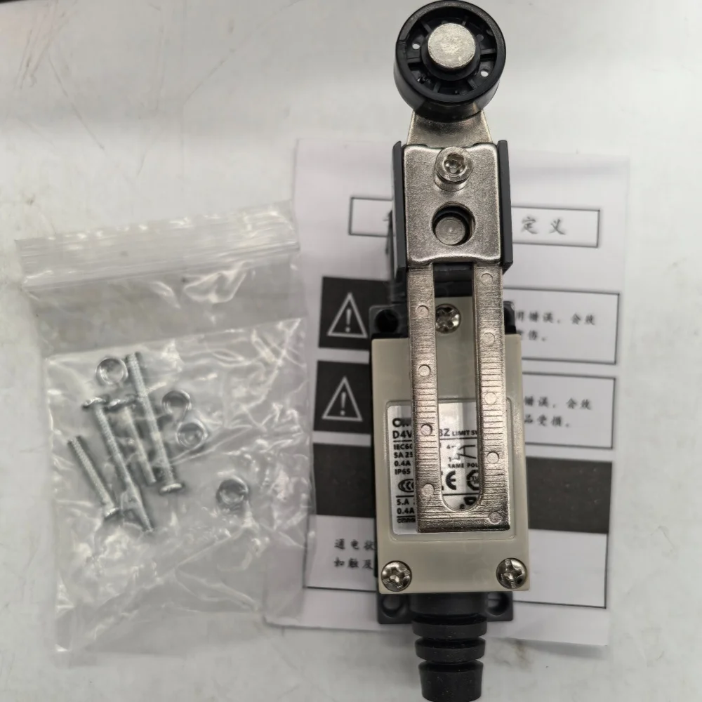 

D4V-8108Z D4V-8108Z-N 5A 250V Концевой выключатель