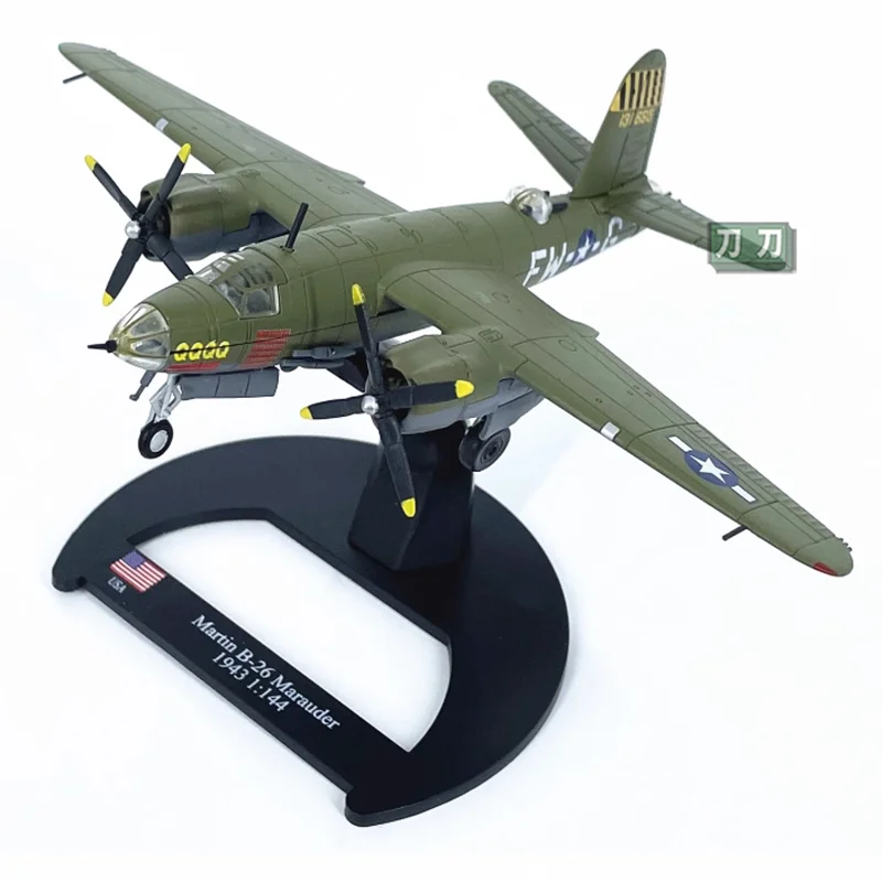 Diecast 1/144 Scale American B-26 Bomber Alloy B26 Aircraft Model Finish Simulation Static Display Collection Display Toy Gift