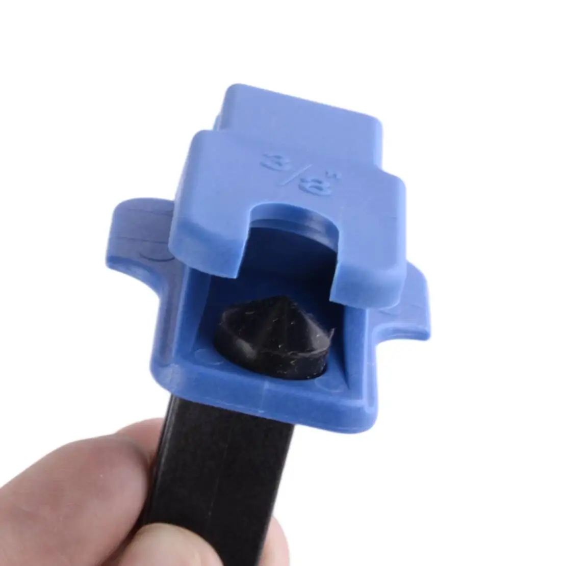 4 قطعة سيارة الفرامل أنبوب زيت خرطوم السيارات الفرامل فوهة أداة أنابيب المشبك صالح للعالمي