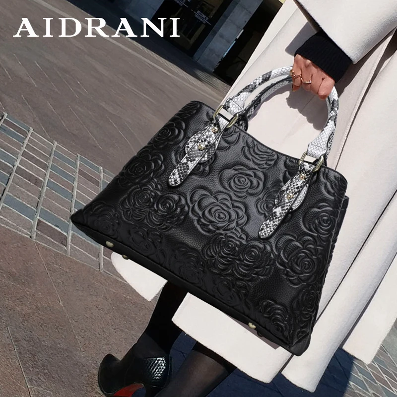 Aidrani  Genuine leather women\'s handbag，Flower pattern, black cowhide large bag