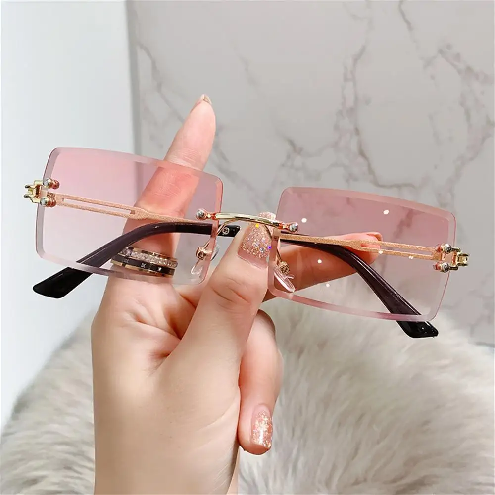 

Ultralight Eyewear UV400 Sunglasses for Women Rectangle Sunglasses Frameless Sunglasses Vintage Sunglasses