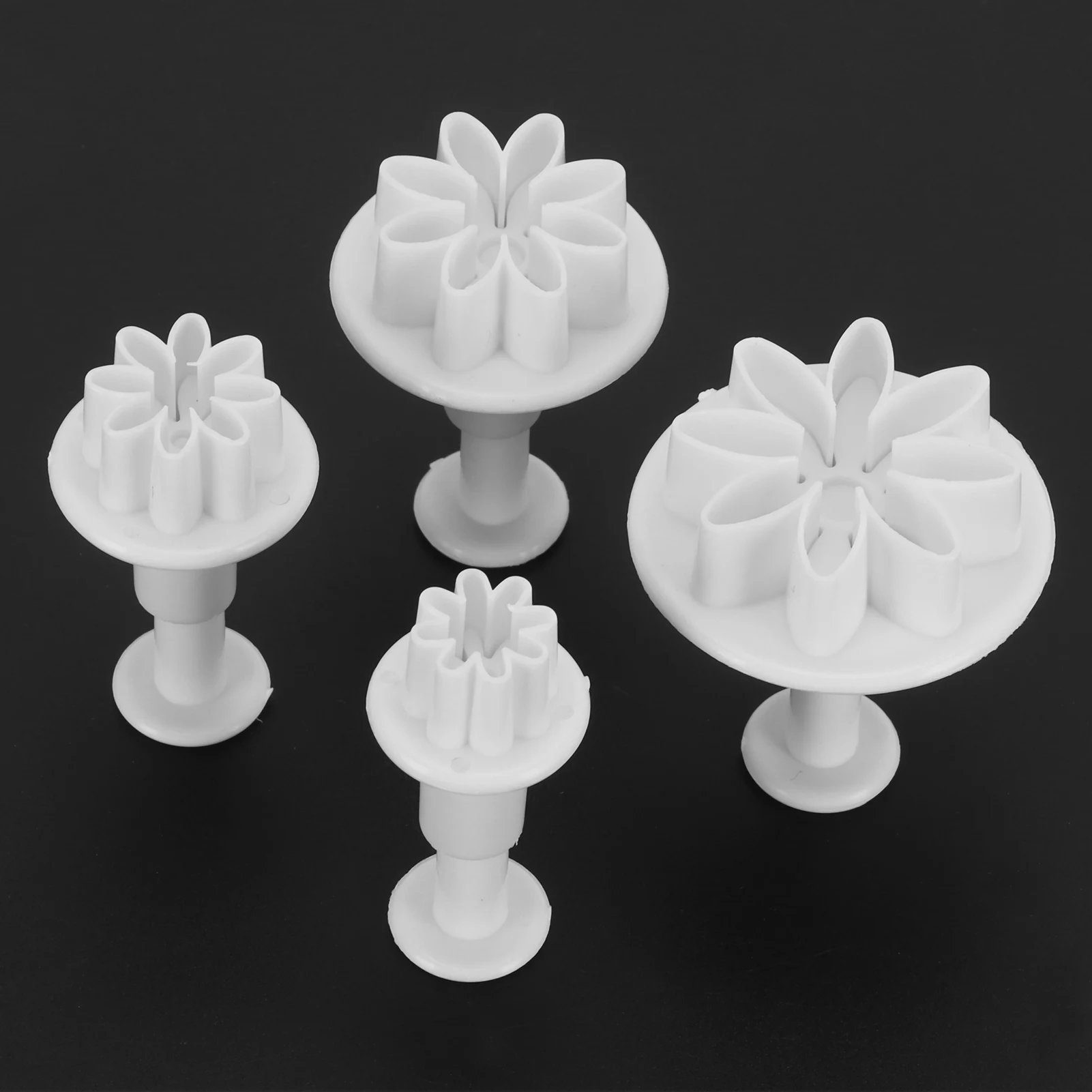 4Pcs/Set Mini Heart Flower Mold Plastic Plunger DIY Cake Decorating Tools Fondant Sugar Craft Biscuit Cookies Cutter Mould