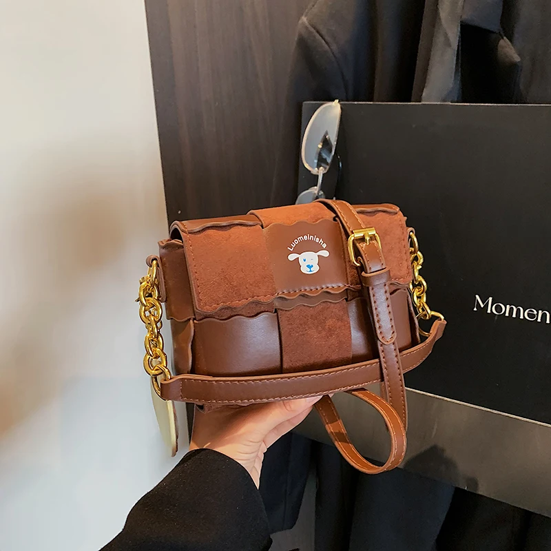 

Высококачественная легкая роскошная винтажная нишевая сумка через плечо, элегантный кошелек для женской повседневной носки