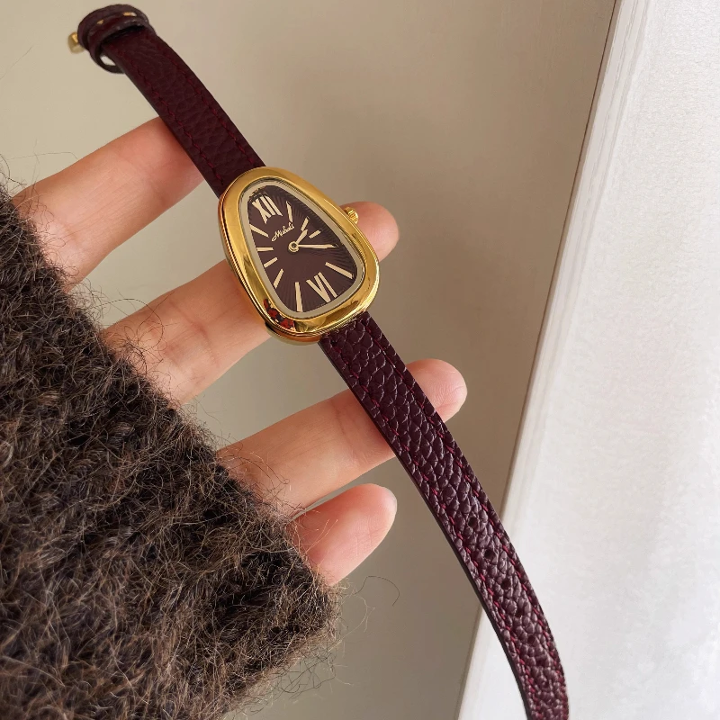 New Elegant Ladies Waterproof Watch Personalized Student Fashion Automatic Niche Leather Quartz Watch Birthday Gift