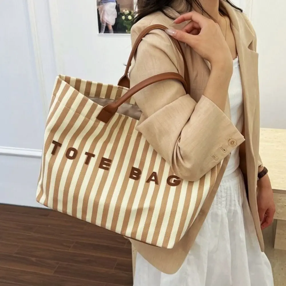 

Casual Large Capacity Striped Canvas Tote Bag Striped Canvas Shoulder Bag Lightweight Magnetic Snap Women's Handbag Women's Use