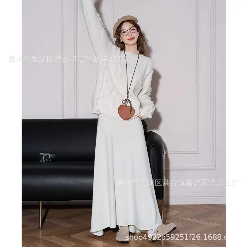 Autumn and Winter New Pullover Tassel Sweater Women's Korean Version Loose and Lazy Style Knitted Half Skirt Two-piece Set